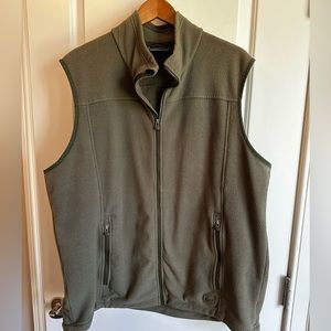 REI fleece vest